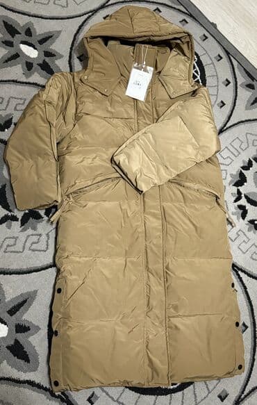 продаю в связи переездом: Пуховик, Длинная модель, S — 3