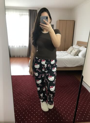 вечерние платья для полных женщин за 40: Домашние/пижамные брюки с принтом Hello Kitty новые запечатанные в — 1