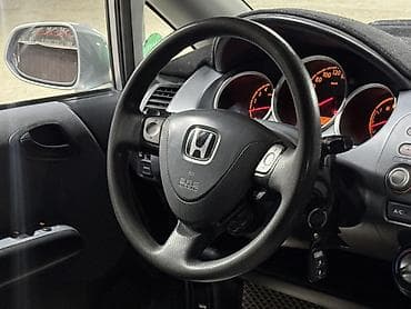 хонда капа каропка: Honda Jazz: 2003 г., Автомат, Бензин, Хэтчбэк — 10