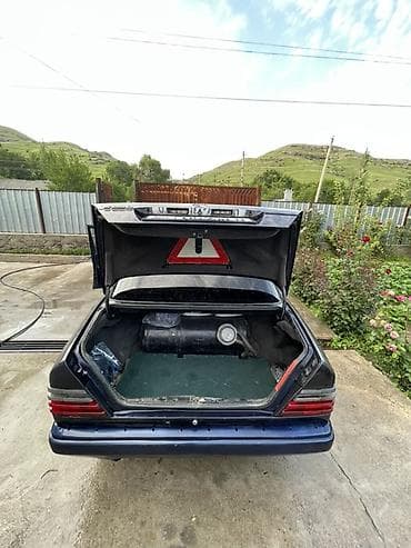 мерс 124 правый руль: Mercedes-Benz W124: 1995 г., 2.2 л, Автомат, Бензин, Седан — 9