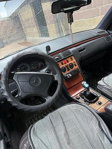 bmw e34 m5: Mercedes-Benz E-Class: 1989 г., 2.2 л, Ручные, Дизель, Седан — 5