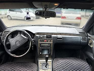 выбор номера о: Mercedes-Benz E-Class: 1997 г., 4.3 л, Автомат, Бензин, Седан — 5