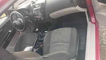 на запаску: Kia Ceed: 2008 г., 1.4 л, Ручные, Бензин, Хэтчбэк — 3