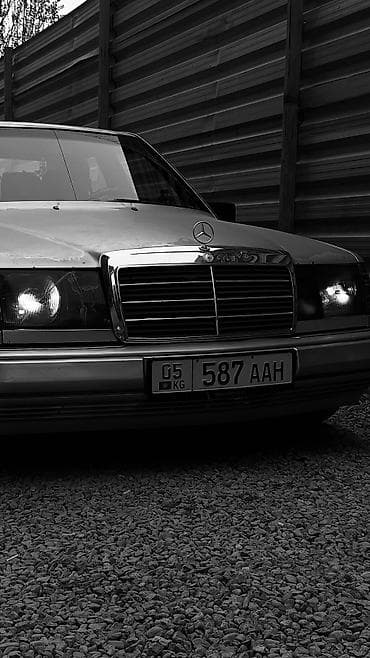 Mercedes-Benz : 1992 г., 3 л, Механика, Дизель, Седан at lalafo.kg Mercedes-Benz : 1992 г., 3 л, Механика, Дизель, Седан