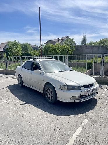 Honda Accord: 2000 г., 2 л, Типтроник, Бензин, Седан