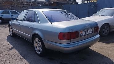 audi a8 d2: Audi A8: 1995 г. — 4