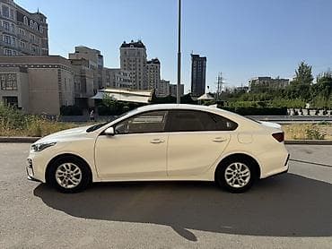 зима 13: Kia K3: 2021 г., 1.6 л, Вариатор, Бензин, Седан — 7