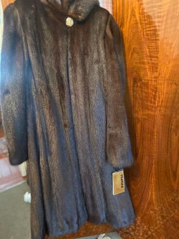 шуба кроликовая: Продаю шубу норка цельная 
Размер 46 к низу чуть расклешоная 
Новая — 2