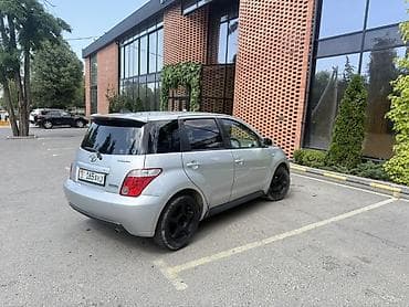 Toyota Ist: 2003 г., 1.3 л, Автомат, Бензин, Хэтчбэк — 5
