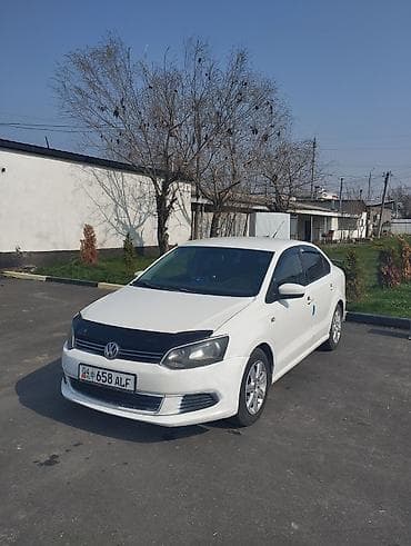 салон на гольф 4: Volkswagen Polo: 2013 г., 1.6 л, Ручные, Бензин, Седан — 1