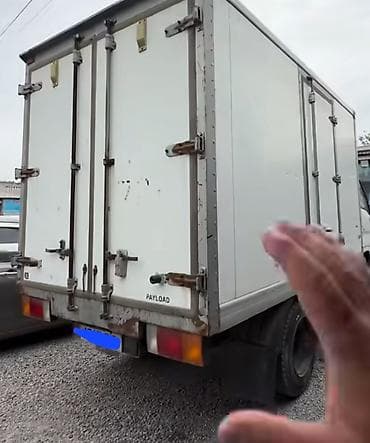 коробка на бус сапог: Hyundai : 2010 г., 2.4 л, Механика, Дизель, Бус — 8