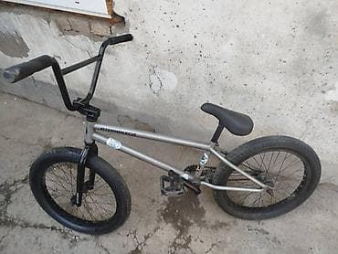 банна: BMX велосипед — 2