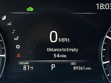 model y: Toyota Highlander: 2020 г., 2.5 л, Автомат, Гибрид, Минивэн — 10