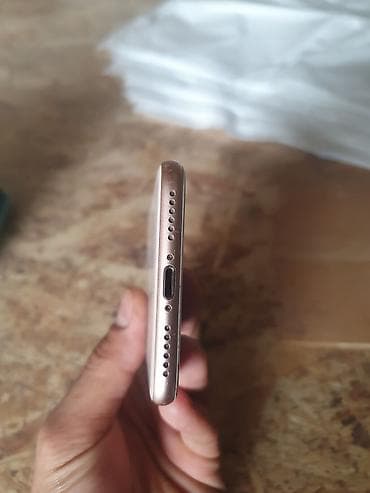 xbox rog ally: IPhone 8, Б/у, 64 ГБ, Золотой, 72 % — 5