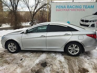 ssang young: Hyundai Sonata: 2010 г., 2 л, Автомат, Газ, Седан — 4