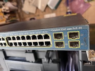 Коммутатор Cisco Catalyst 3560 Series PoE-48 - 48 портов 10/100