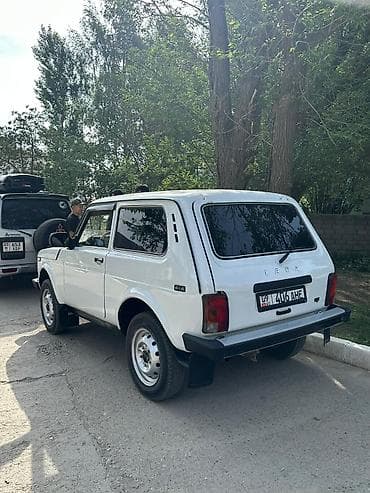мультитул нож: ВАЗ (ЛАДА) 4x4 Нива: 2003 г., Механика, Бензин, Внедорожник — 3