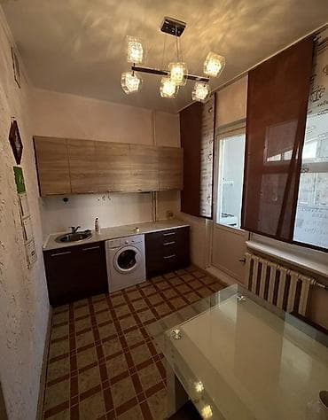 1 комнатная квартира мкр: 1 комната, 40 м², 105 серия, Косметический ремонт — 2