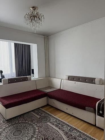 Бурчу бар дивандар: Бурчу бар диван, Жастыктар менен — 2