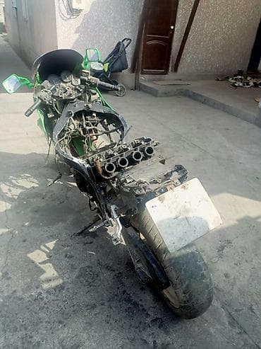 Мотоцикл Kawasaki (спортбайк) — проект под реставрацию/на запчасти lalafo.kg да Мотоцикл Kawasaki (спортбайк) — проект под реставрацию/на запчасти