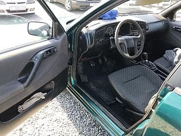 ош газ 53: Volkswagen Passat: 1996 г., 1.8 л, Кол менен иштөөчү, Газ, Седан — 5