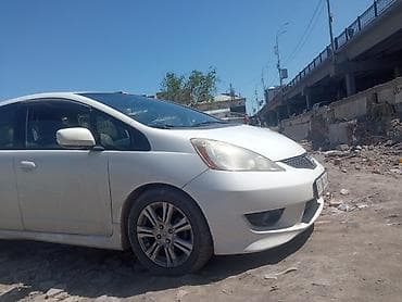 ключ на хонда фит: Honda Fit: 2009 г., 1.5 л, Автомат, Бензин, Хэтчбэк — 3