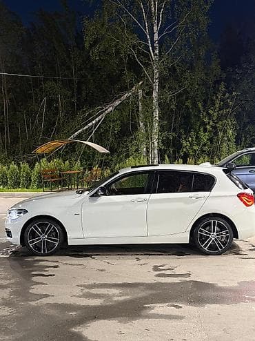 bmw 528i: BMW 118: 2018 г., 2 л, Автомат, Дизель, Хэтчбэк — 3