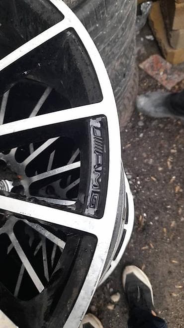 14 сешка: Литые Диски R 19 AMG, Комплект, отверстий - 5, Б/у — 2