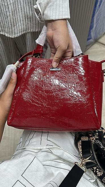 Клатчи: Классическая сумка, Marc Jacobs, Материал: Экокожа, Жёсткая конструкция, Женские — 1