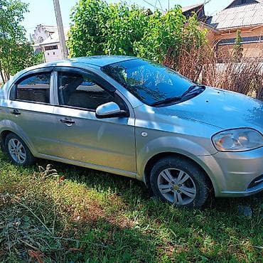 спарк в аренду: Chevrolet Aveo: 2008 г., 1.4 л, Механика, Газ, Седан — 6