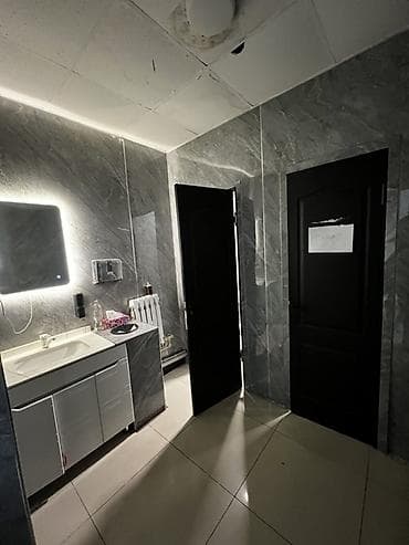 room: СДАЮТСЯ В АРЕНДУ ПОМЕЩЕНИЕ Площадь помещения — 23 м². Балкон -14 м2 — 4