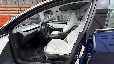 один: Tesla Model 3: 2025 г., 0.1 л, Вариатор, Электромобиль, Седан — 7