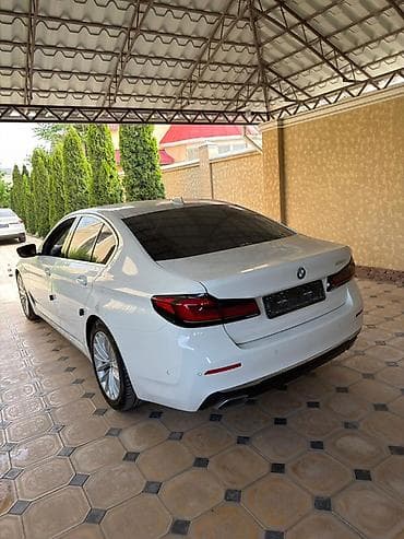 лампы светодиодные потолочные: BMW 5 series: 2021 г., 2 л, Автомат, Бензин, Седан — 8
