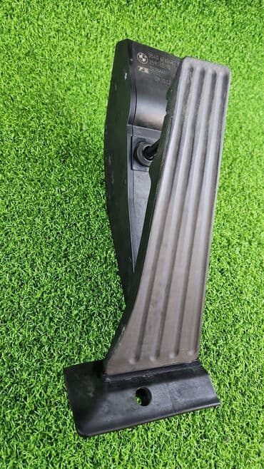 e71: Е63 Педаль газа BMW E60 E63 E65 E70 E71 E83 E90 Педаль акселератора ​ — 1