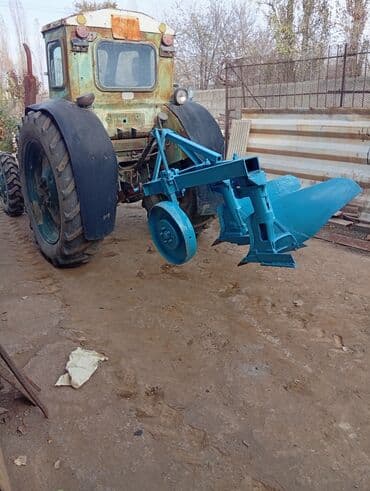 Тракторы ЛТЗ: Трактор Т -40, колесный с плугом - Полный привод, высокая — 3