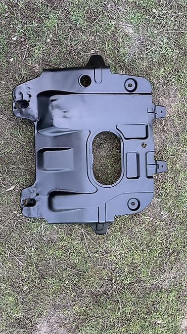 подкрылок тойота: Защита днища Toyota, 2026 г., Б/у, Оригинал — 2