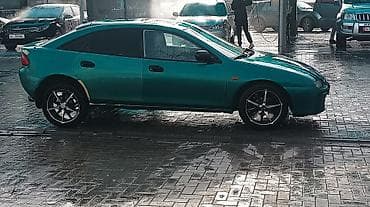 Mazda Lantis: 1995 г., 1.5 л, Механика, Бензин, Купе