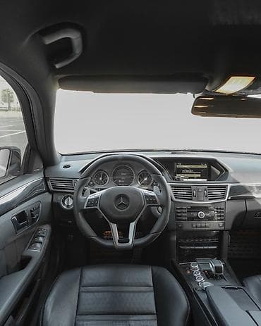 мерс цлс 63: Mercedes-Benz E-Class: 2010 г., 6.2 л, Бензин, Седан — 7