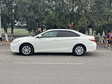 range rover 2002: Toyota Camry: 2017 г., 2.5 л, Автомат, Бензин, Седан — 6