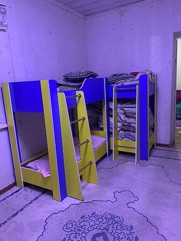 Двухъярусная детская кровать, Б/у, ЛДСП, цвет - Синий