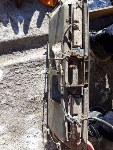 куплю или обменяю дом: Рамка для номера Honda Odyssey RA1 (б/у) находится в Караколе — 2