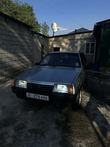 капият: ВАЗ (ЛАДА) 21099: 2001 г., Седан — 2