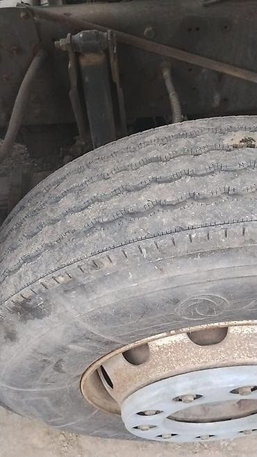 бетоновоз с помпа цена: Тягач, Howo, 2007 г., Тентованный — 5