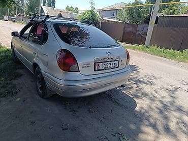 bme e34: Toyota Corolla: 2000 г., 1.8 л, Автомат, Бензин, Хэтчбэк — 5