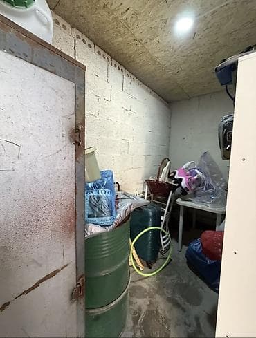 Продажа домов: 🔥 СРОЧНО ПРОДАЁТСЯ ДОМ 🔥 📍 ж/м Ак-Ордо, ул. Ахунбаева 🏡 4-комнатный — 7