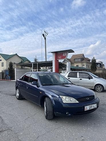 Унаа сатуу: Ford Mondeo: 2003 г., 1.8 л, Кол менен иштөөчү, Бензин, Хетчбек — 2