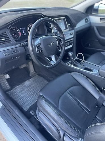 300 000: Hyundai Sonata: 2019 г., 2 л, Автомат, Газ, Седан — 8