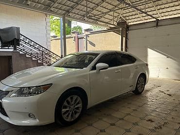 Продажа авто: Lexus ES: 2015 г., 2.5 л, Вариатор, Гибрид, Седан — 2