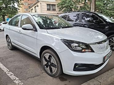 byd e3 цена в бишкеке: Dongfeng : 2025 г., 1 л, Автомат, Электромобиль, Кроссовер — 4