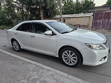 Транспорт: Toyota Camry: 2013 г., 2.5 л, Автомат, Бензин, Седан — 3